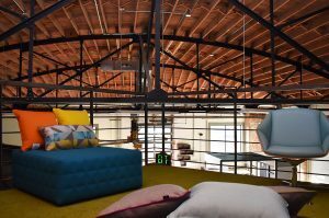 Freedom_Slideshow_04