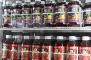 Tea-Biotics Crossroads MO taproom 06