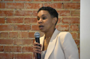 DTRT pitch Nia Richardson 08