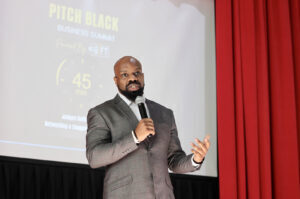 GIFT Pitch Black Brandon Calloway Kansas City GIFT no 05