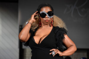 The Kritiq 2025 79Roze Dress Shop tw 05