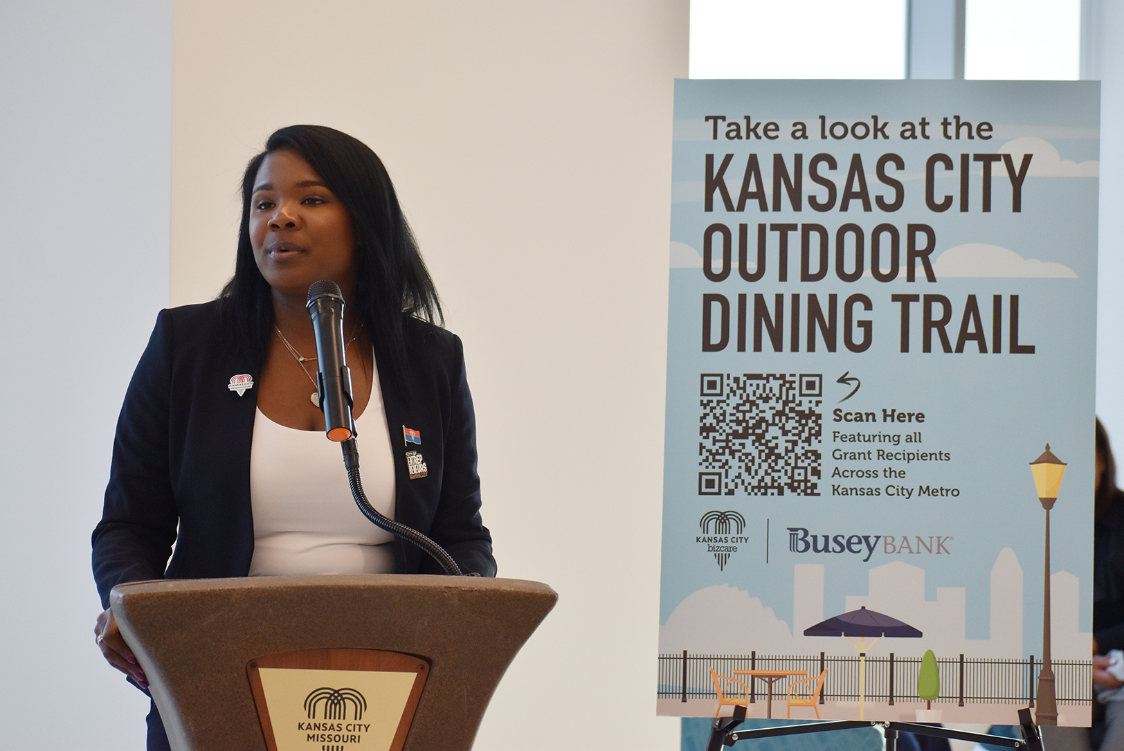 Janá Wagner, division manager for the City of Kansas City’s Small Business Division, KC BizCare, speaks during a celebration of KCMO's Outdoor Dining Enhancement Program; photo by Taylor Wilmore, Startland News