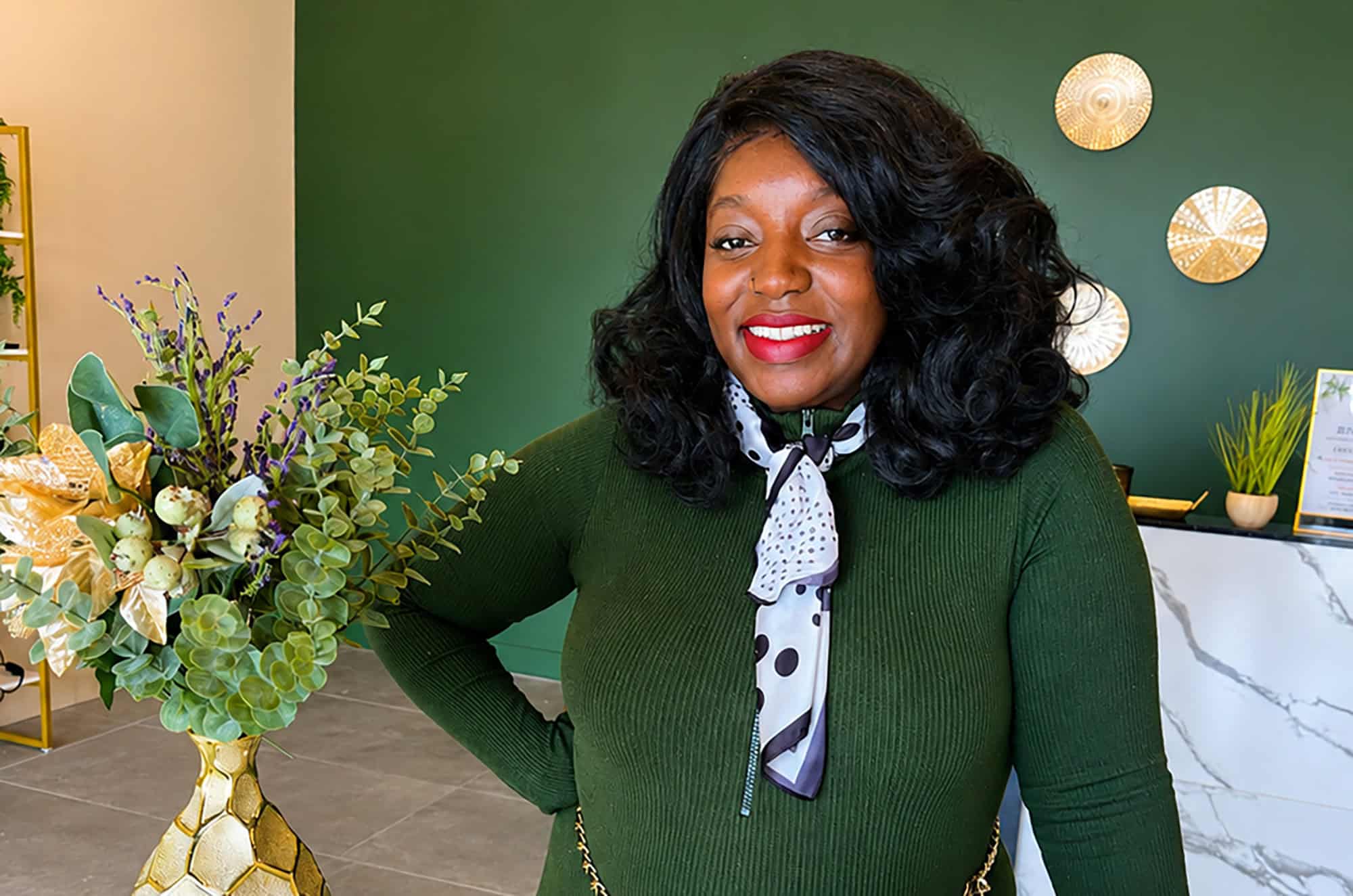 Ma’Ryah Jennings, owner of Herbs N’ Harlem; photo by Joyce Smith