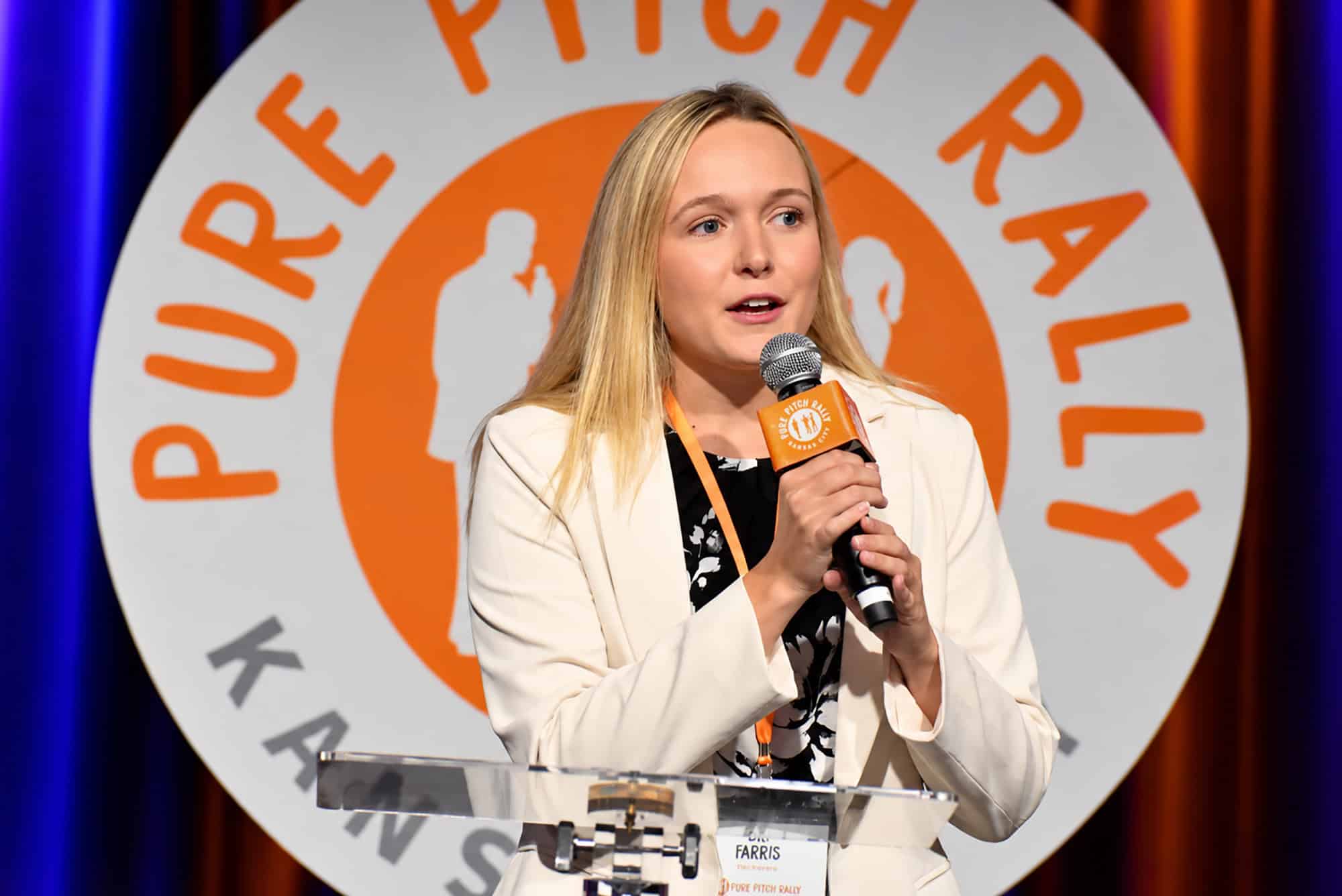 Bri Farris, co-founder of Electravera, shares her pitch during the Pure Pitch Rally; photo by Nikki Overfelt Chifalu, Startland News