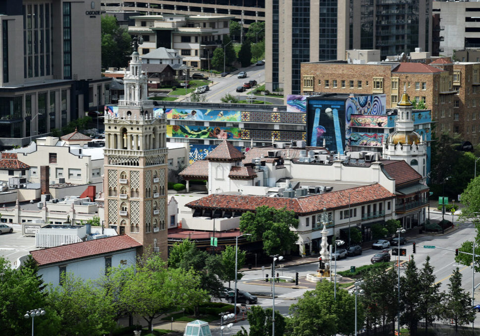 Kansas City's Country Club Plaza, one of the area's along the KC Streetcar line that could be impacted by FIFA World Cup 2026 visitors; photo by Tommy Felts, Startland News